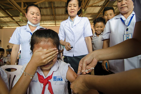 je_vaccine_school1_480